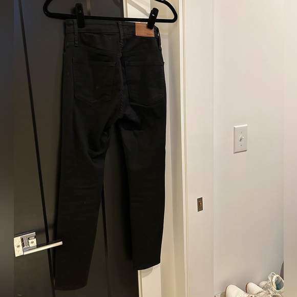 Madewell Curvy High-Rise Skinny in Black Forest - Picture 8 of 8